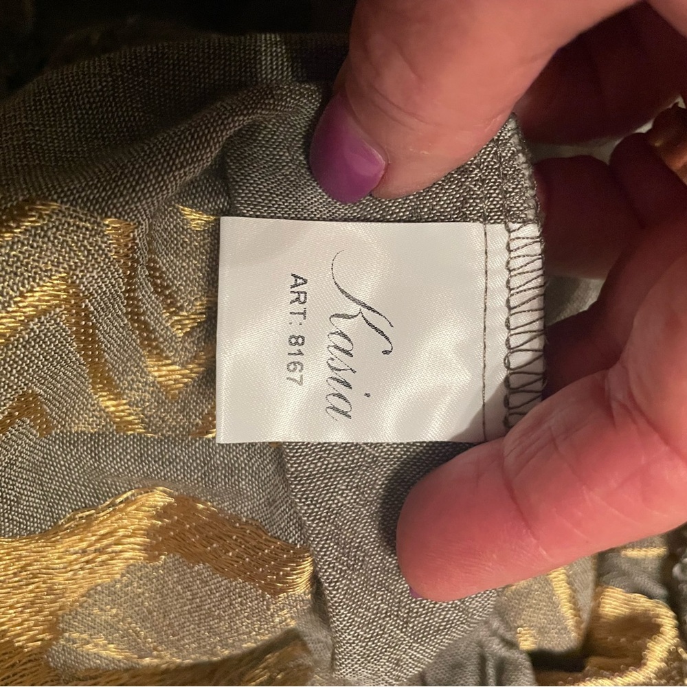 Dress - Picture 6 of 7